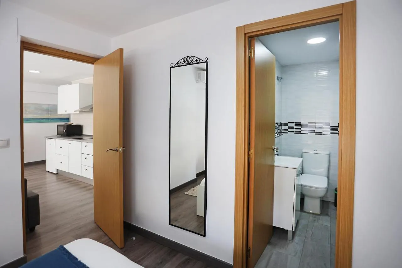 Holidays2Malaga Goya - Zona Huelin & 500 Mts De La Playa Apartamento