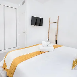 https://the-first-patrocinio-city-center.es-andalucia.com